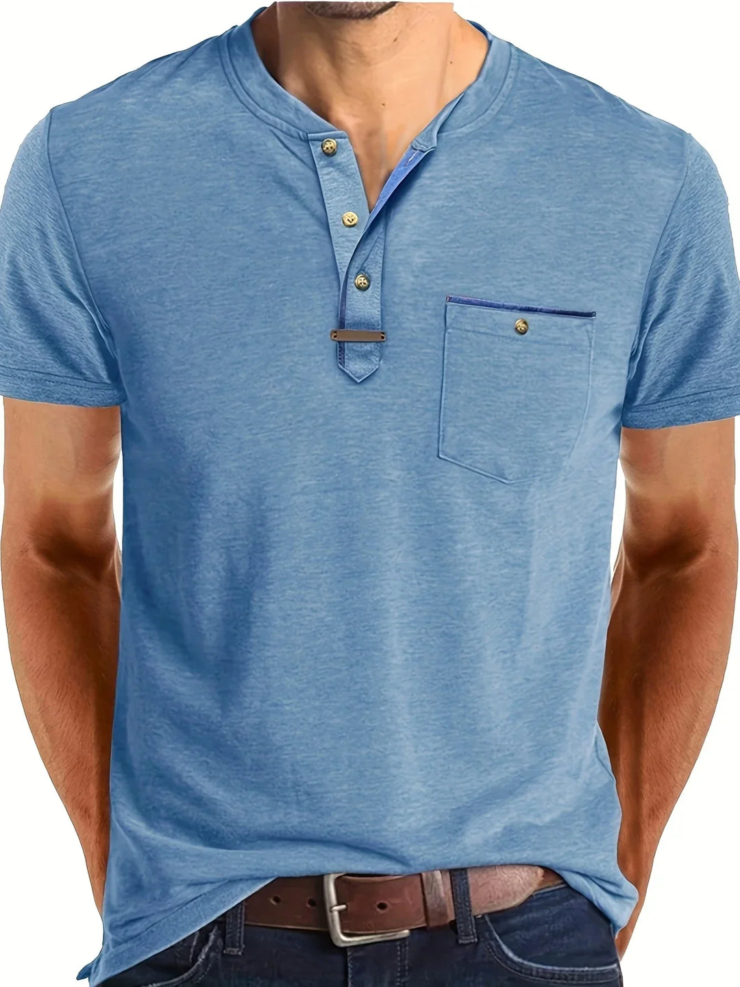Saxon - Elegante Camiseta de Cuello Redondo con Bolsillo