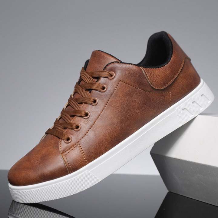Zapatillas de Cuero Elegantes para Hombres