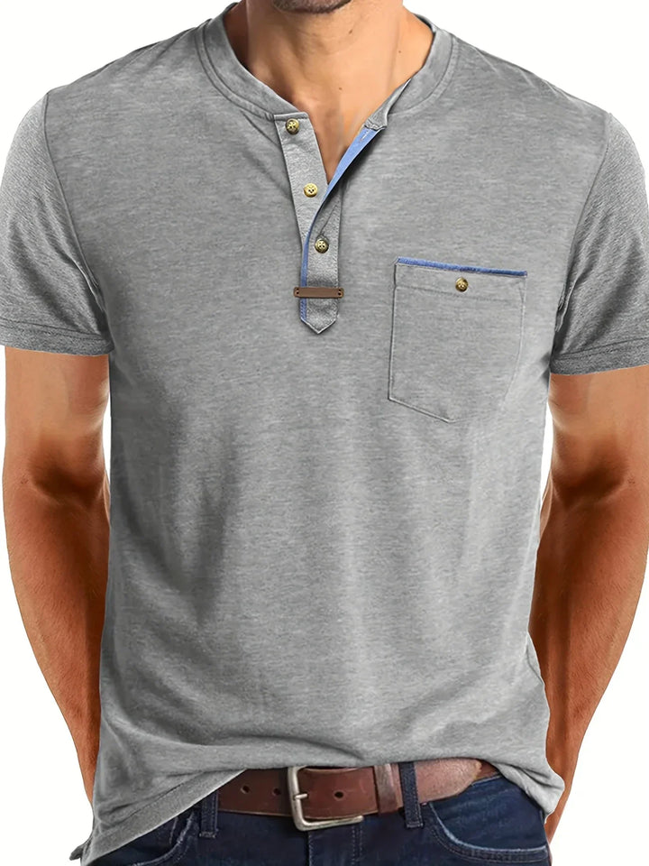 Saxon - Elegante Camiseta de Cuello Redondo con Bolsillo