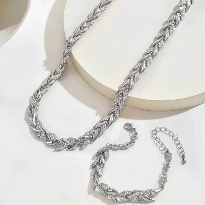 Carolina – Collar de cola de pez