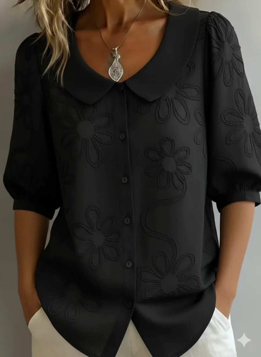 Camille | Camisa con cuello retro, con flores.