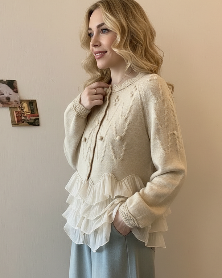 Nina – Cárdigan elegante con volantes