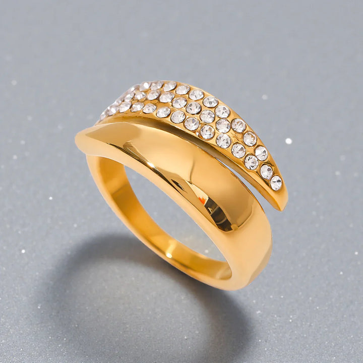 Julia – Anillo elegante Haven