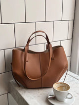 Teresa – Bolso Tote con Asas Curvas