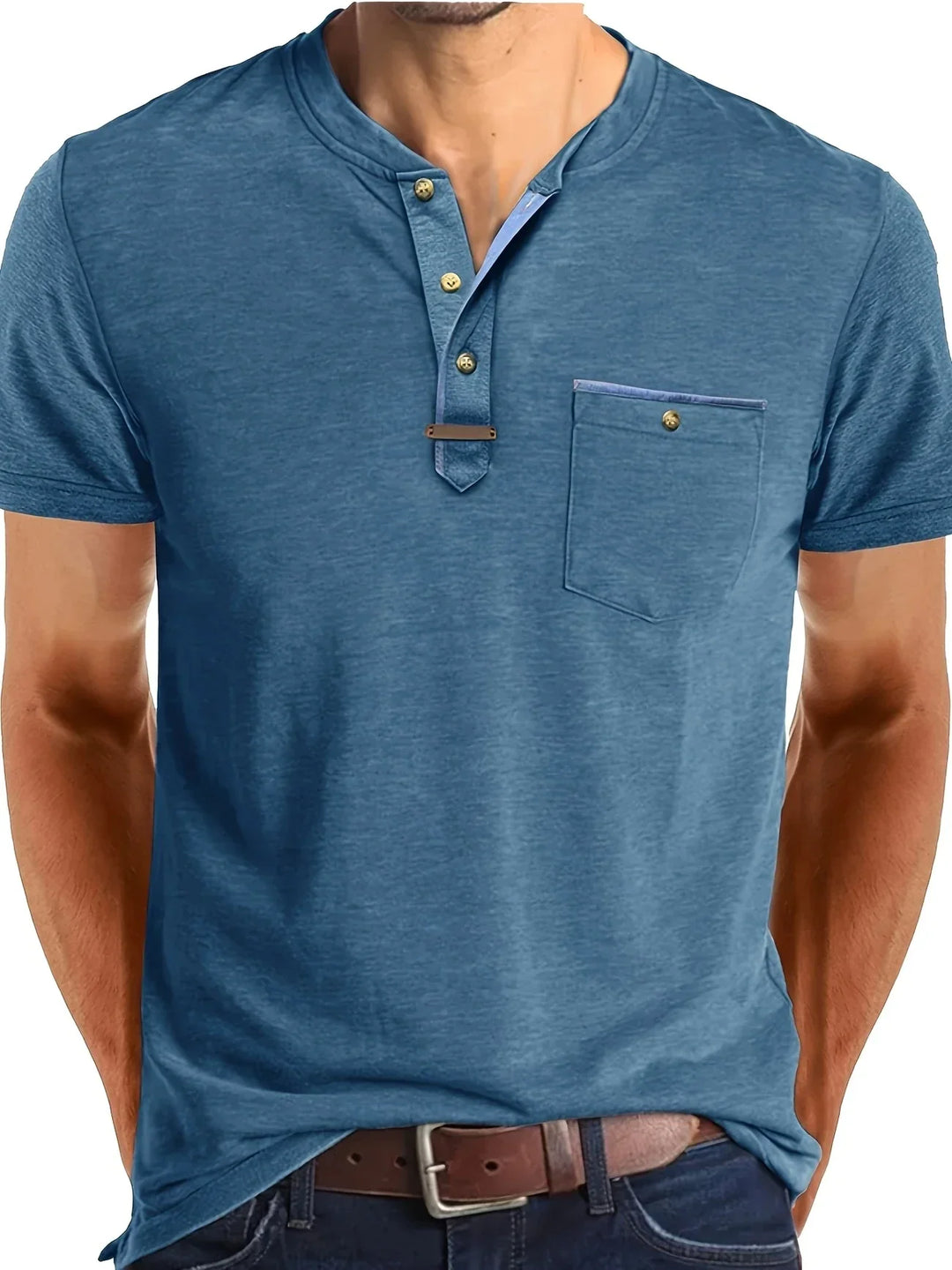 Saxon - Elegante Camiseta de Cuello Redondo con Bolsillo