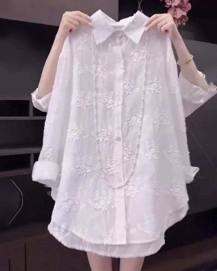 Emilia – Blusa bordada elegante