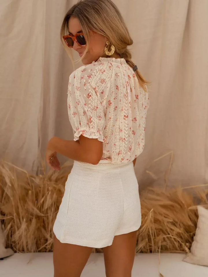 ELINA | Blusa floral con encanto veraniego