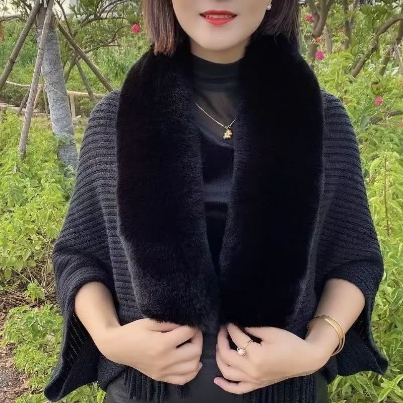 Livia - Bufanda amplia con cuello efecto pelo