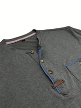 Saxon - Elegante Camiseta de Cuello Redondo con Bolsillo