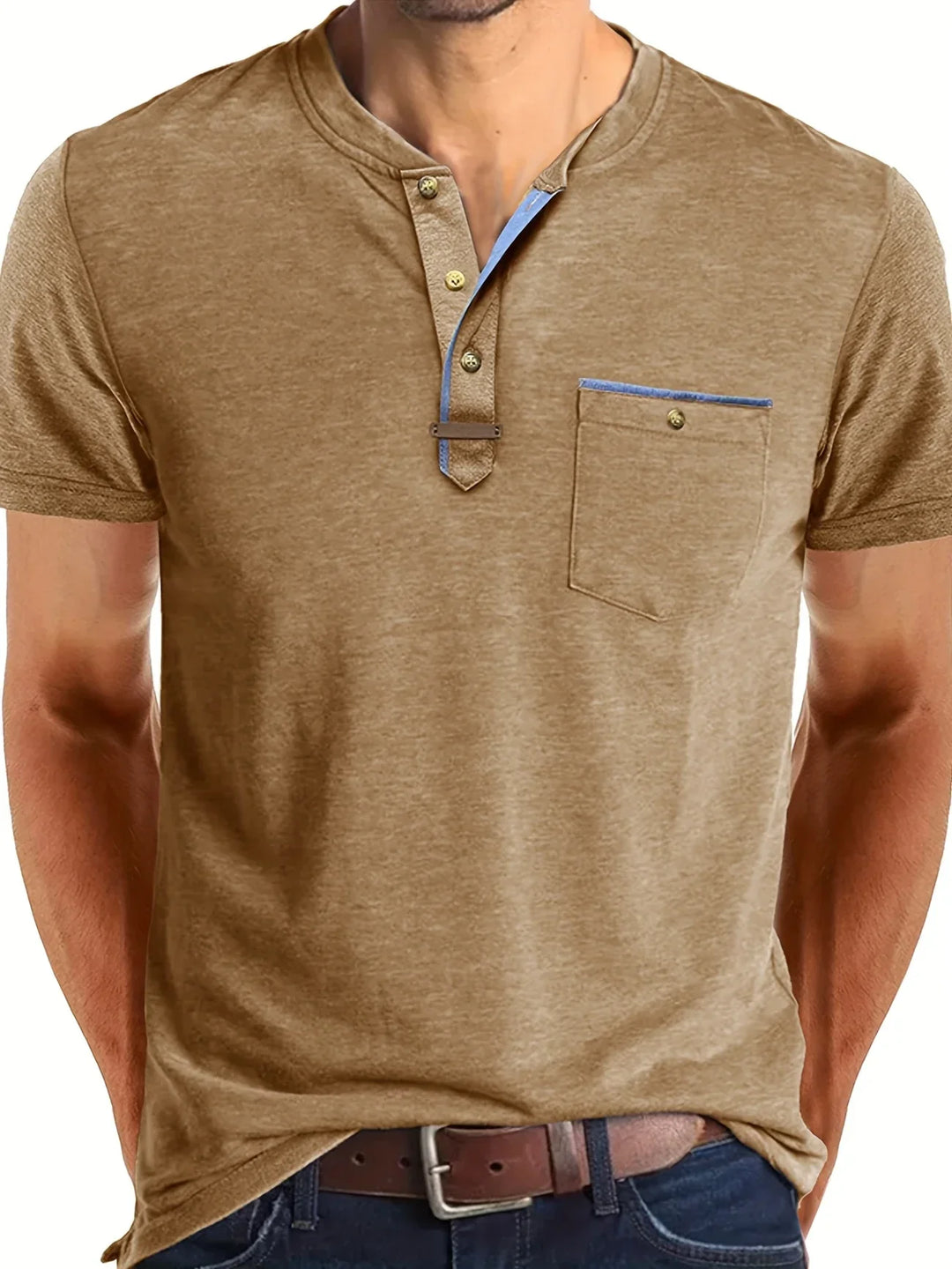 Saxon - Elegante Camiseta de Cuello Redondo con Bolsillo