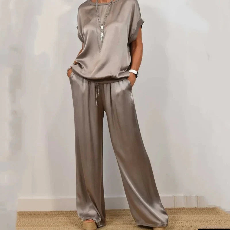 Catalina | Elegante traje de dos piezas